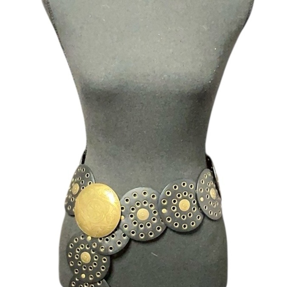 90s Western Disk Black and Gold Women's Belt